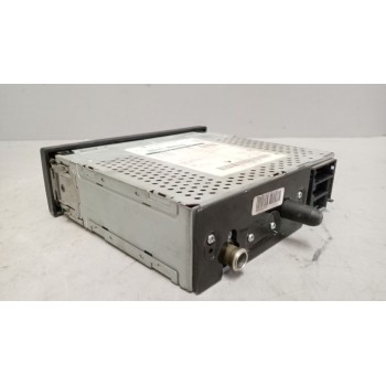 Recambio de sistema audio / radio cd para renault magnum ab diesel referencia OEM IAM 7421819272 21470404 742174444858