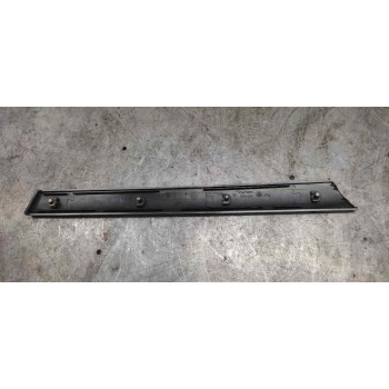 Recambio de moldura para bmw serie 3 berlina (e46) 2.0 16v diesel cat referencia OEM IAM 8213993 INTERIOR 