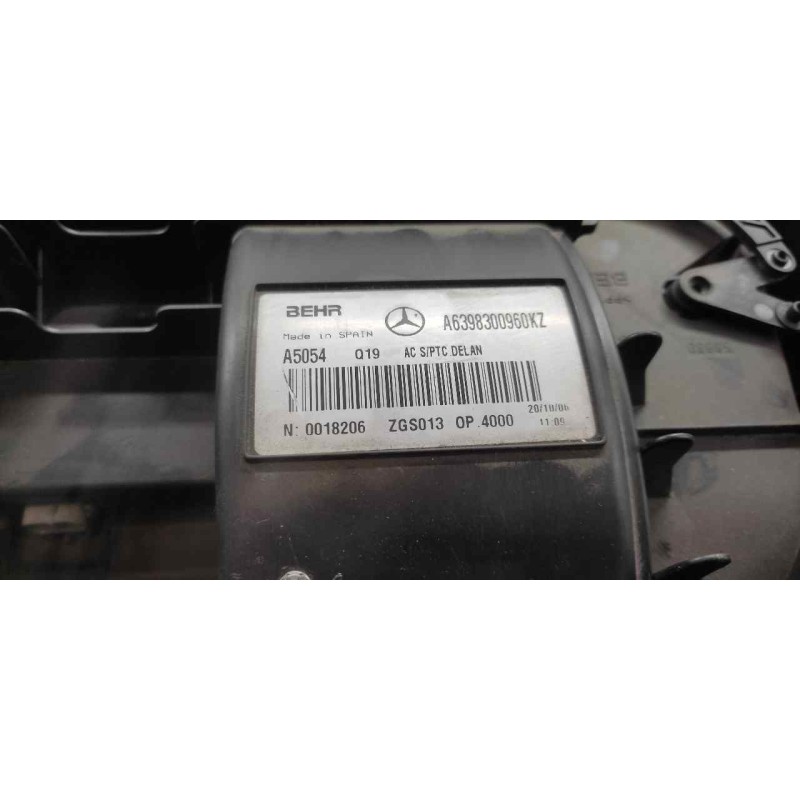 Recambio de calefaccion entera normal para mercedes-benz vito kasten (639) 2.1 cdi referencia OEM IAM W6398300960KZ - Blanco 2