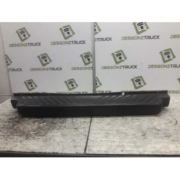 PARAGOLPES TRASERO C9V8A0986B 