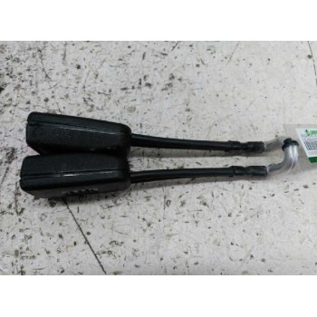 ENGANCHE DE CINTURON TRASERO 6X0857488 