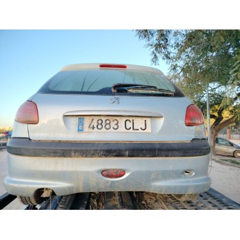 PEUGEOT 206 BERLINA