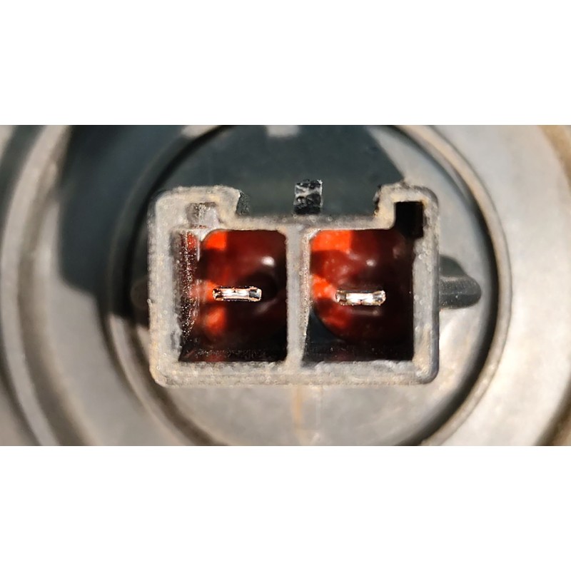 Recambio de faro izquierdo para nissan x-trail (t30) comfort referencia OEM IAM - Negro 2
