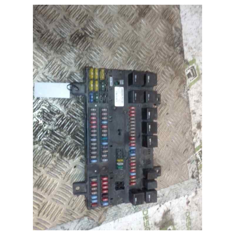 Recambio de caja reles / fusibles para volvo fh xxx fsa 4x2 low corto referencia OEM IAM   