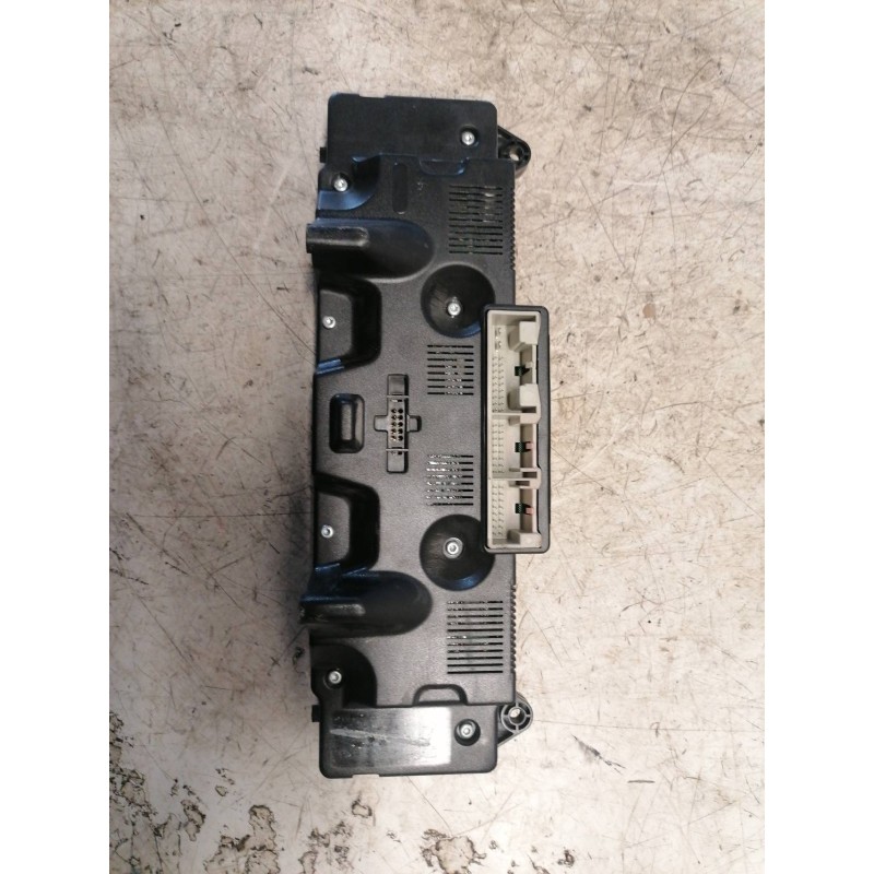 Recambio de mando climatizador para seat leon (1p1) comfort limited referencia OEM IAM - Rojo 2