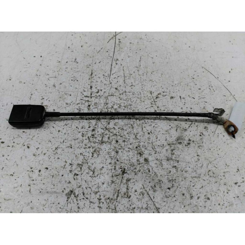 Recambio de enganche de cinturon delantero derecho para ford transit caja cerrada, corta (fy) (2000 =>) referencia OEM IAM  CENT - Blanco