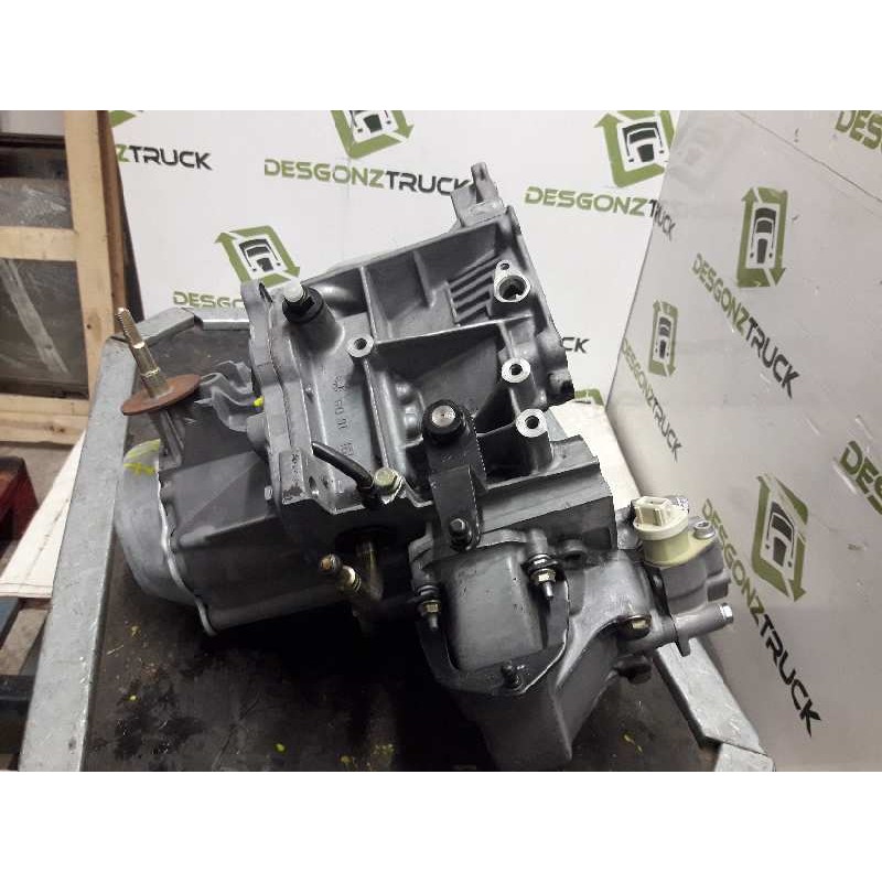 Recambio de caja cambios para peugeot partner (s1) combispace referencia OEM IAM 20TE22 1599378A - Blanco 4