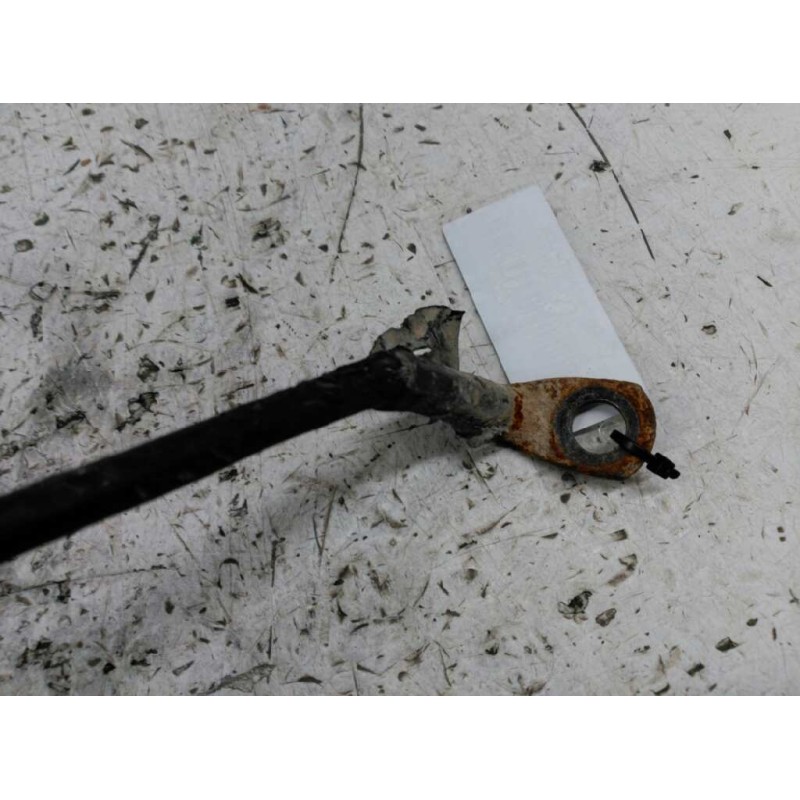 Recambio de enganche de cinturon delantero derecho para ford transit caja cerrada, corta (fy) (2000 =>) referencia OEM IAM  CENT - Blanco 2
