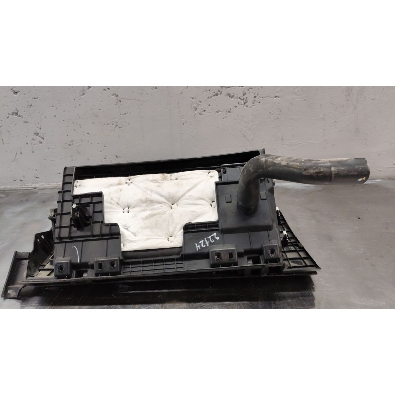 Recambio de guantera para kia sportage concept 4x2 referencia OEM IAM 845403u00 2