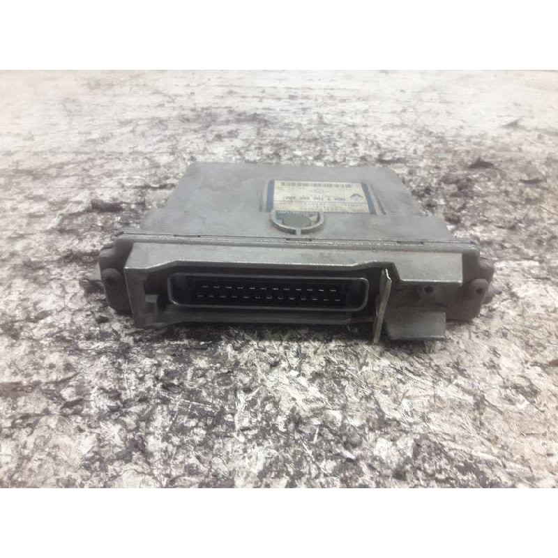 Recambio de centralita motor uce para renault kangoo (f/kc0) referencia OEM IAM 7700868300 7700111207 R04080010E - Blanco 2