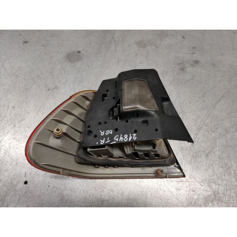 Recambio de piloto trasero derecho para bmw serie 3 berlina (e46) 2.0 16v diesel cat referencia OEM IAM - Azul 3