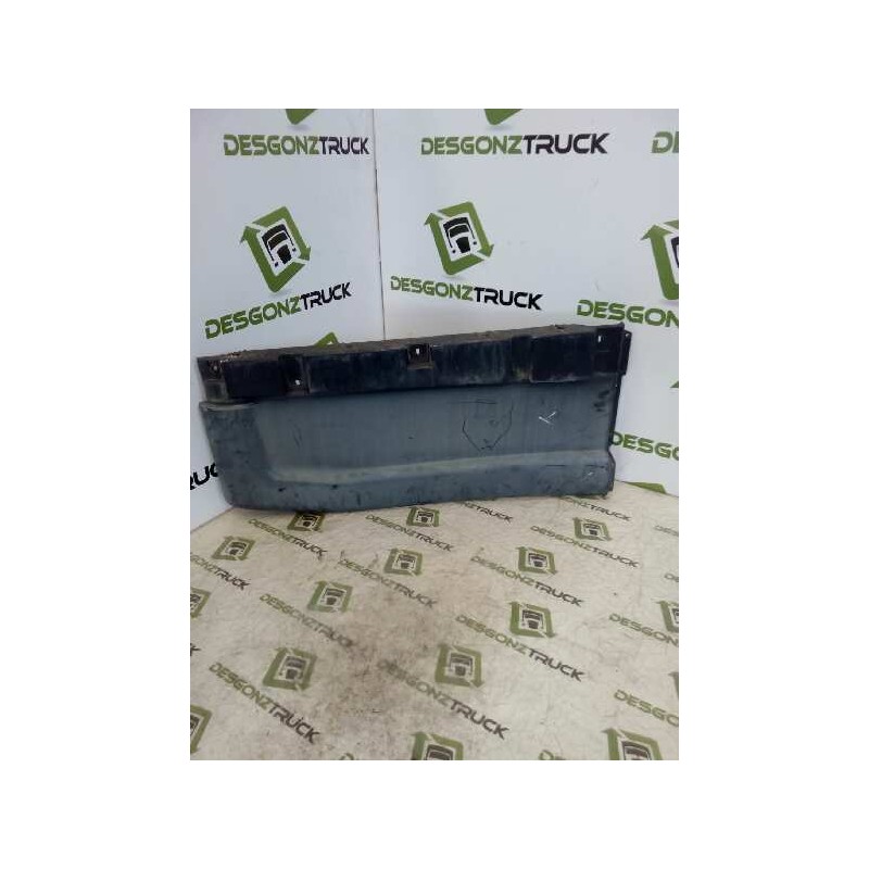 Recambio de moldura trasera cabina para iveco stralis (as) fsa t / fp lt 4x2 gran espacio referencia OEM IAM DERECHA - Blanco 3