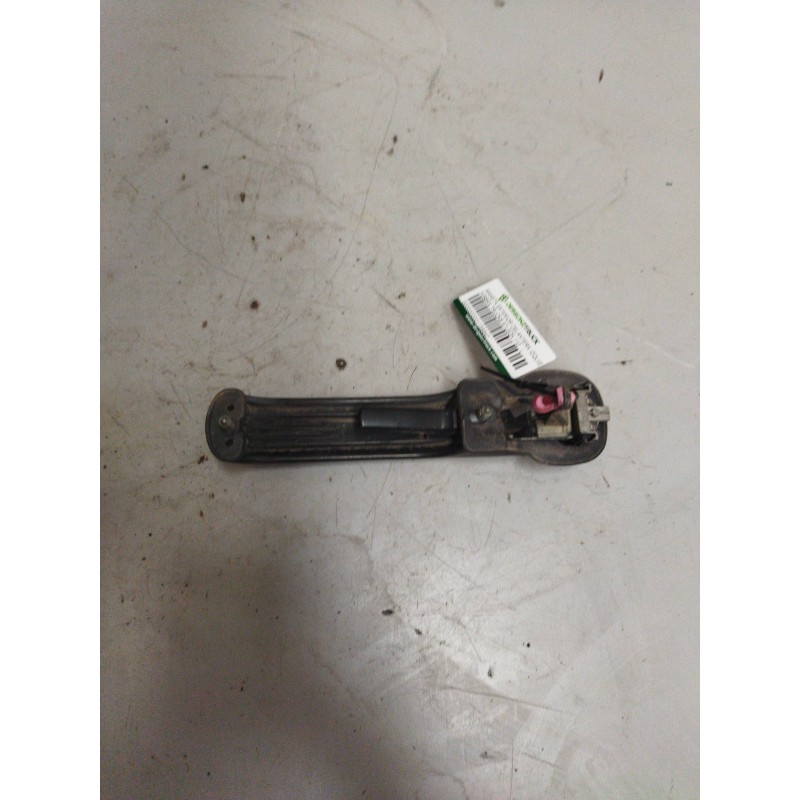Recambio de maneta exterior delantera izquierda para nissan trucks atleon 110 referencia OEM IAM - Blanco 2