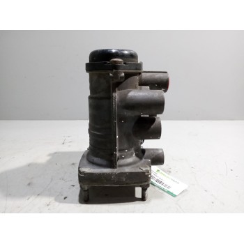 Recambio de valvula aire para renault magnum ab 2005 12.8 diesel referencia OEM IAM 21122038  K020625