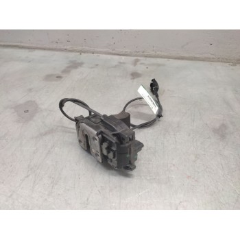CERRADURA PUERTA TRASERA DERECHA 4 PINS 