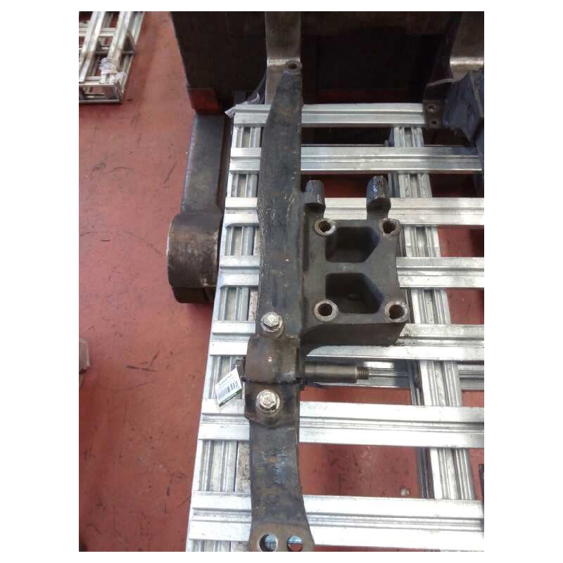 Recambio de soporte barra estabilizadora trasera para man l 2000 evolution l 2000 fg llc m (largura mediana) referencia OEM IAM
