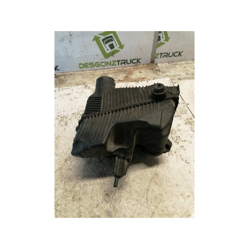 Recambio de filtro aire para renault megane ii classic berlina 1.9 dci diesel referencia OEM IAM 8200166612C 2