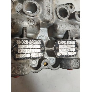 Recambio de valvula aire para iveco eurocargo 05.03 referencia OEM IAM 42536555 AE4608 ZB4601