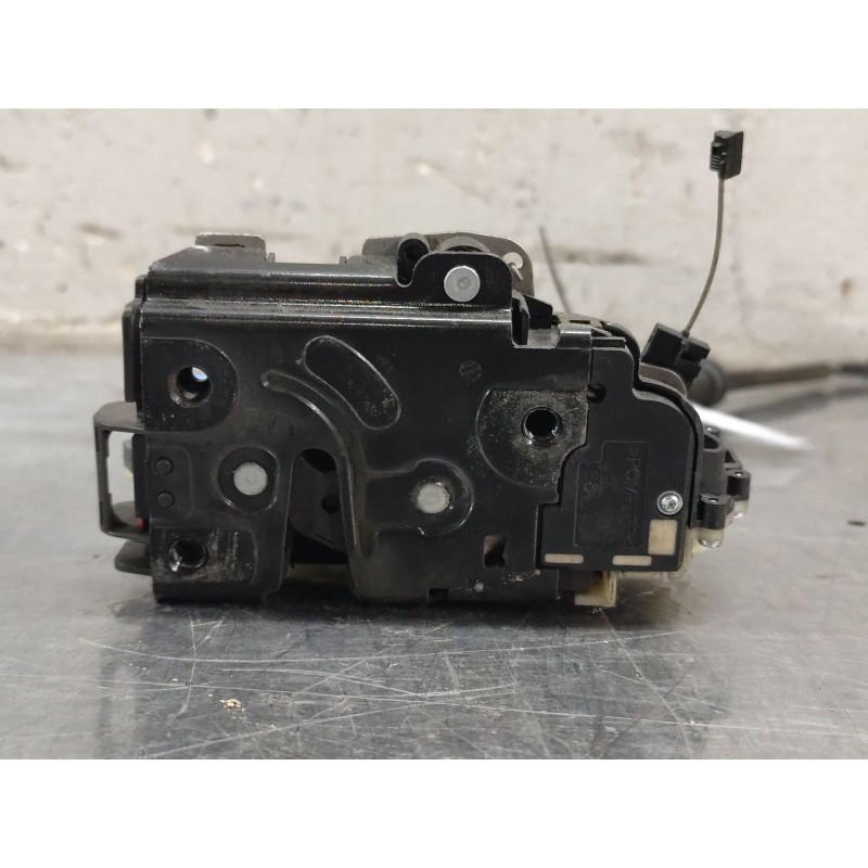 Recambio de cerradura puerta trasera izquierda para seat ibiza iii (6l1) 1.9 tdi referencia OEM IAM 3B4839015AN - Negro 3