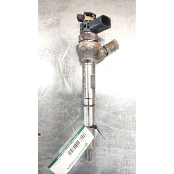 Recambio de inyector para audi a3 (8v1, 8vk) 2.0 tdi quattro referencia OEM IAM 04L130277AC  0445110469