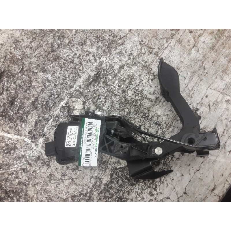 Recambio de potenciometro pedal para fiat scudo combi (272) l1h1 120 multijet (5 pl.) referencia OEM IAM 6PV00908308 1400838880 - Blanco 2