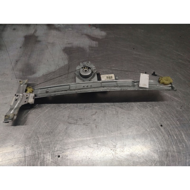 Recambio de elevalunas delantero derecho para peugeot 207 sw confort referencia OEM IAM 9681182280S - Blanco 2