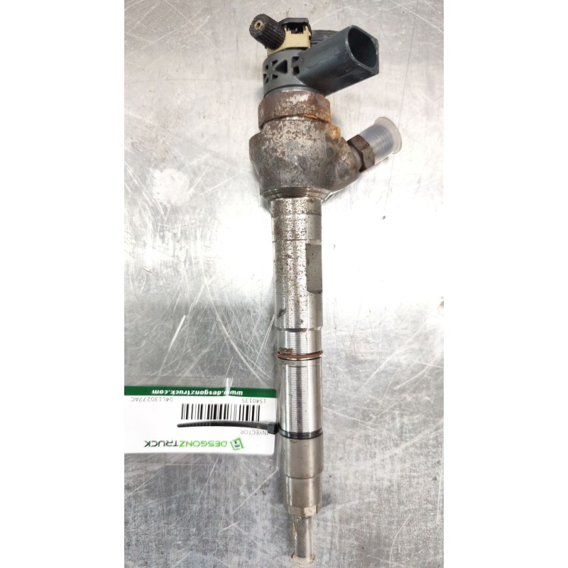 Recambio de inyector para audi a3 (8v1, 8vk) 2.0 tdi quattro referencia OEM IAM 04L130277AC  0445110469