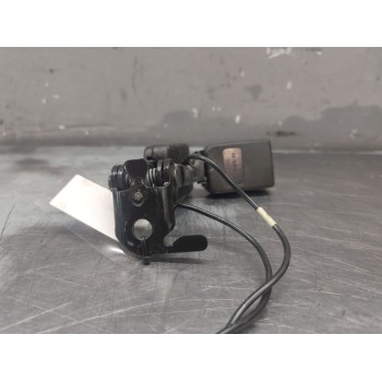 Recambio de enganche cinturon trasero derecho para peugeot 207 sw confort referencia OEM IAM 821237610 8212798 