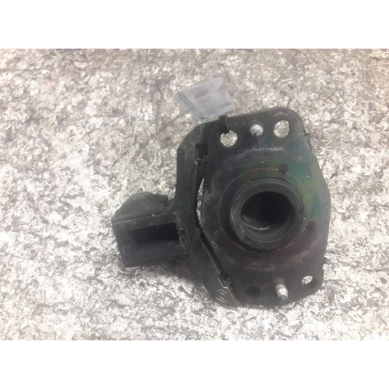 Recambio de soporte motor para renault master combi desde '98 2.5 diesel referencia OEM IAM 8200022595A 8200022597B 8200022596B - Blanco 2