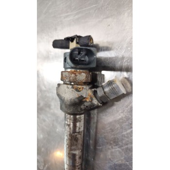 Recambio de inyector para audi a3 (8v1, 8vk) 2.0 tdi quattro referencia OEM IAM 04L130277AC  0445110469