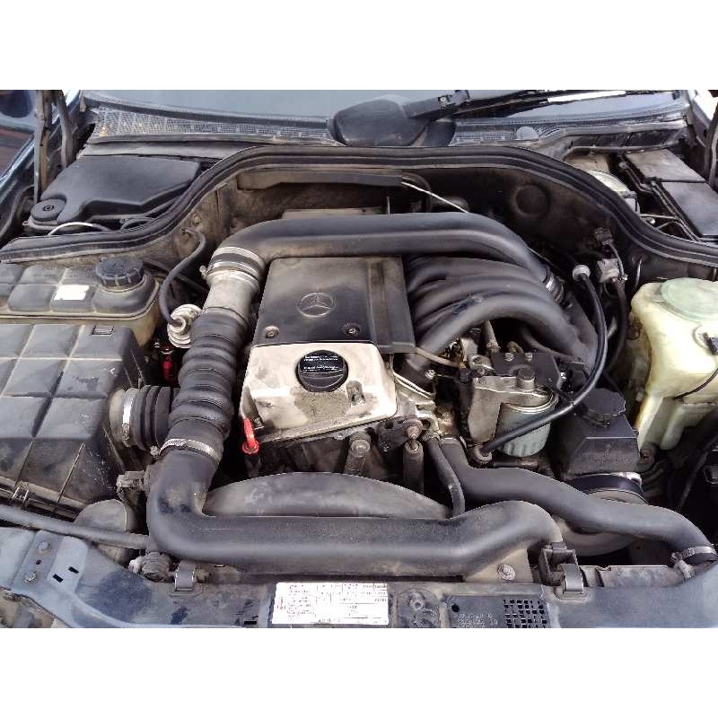 MERCEDES-BENZ CLASE C (W202) BERLINA
