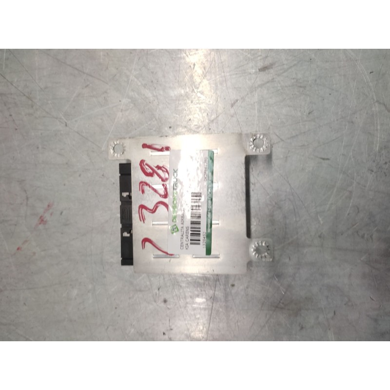 Recambio de centralita airbag para kia carens 2.0 crdi ex monovolumen referencia OEM IAM 0K2FE677F0 2