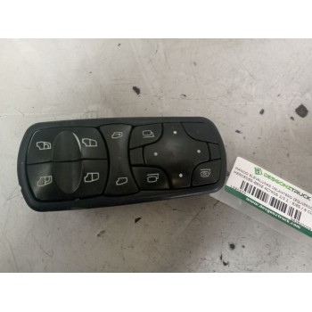 MANDO ELEVALUNAS DELANTERO IZQUIERDO 9438200097 