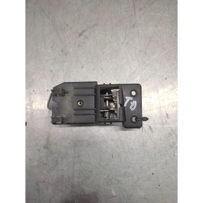 Recambio de maneta interior trasera derecha para kia carens 2.0 crdi ex monovolumen referencia OEM IAM 2