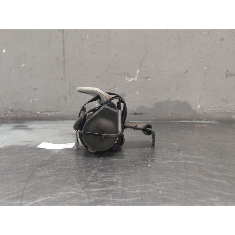 Recambio de cinturon seguridad trasero derecho para peugeot 207 sw confort referencia OEM IAM   