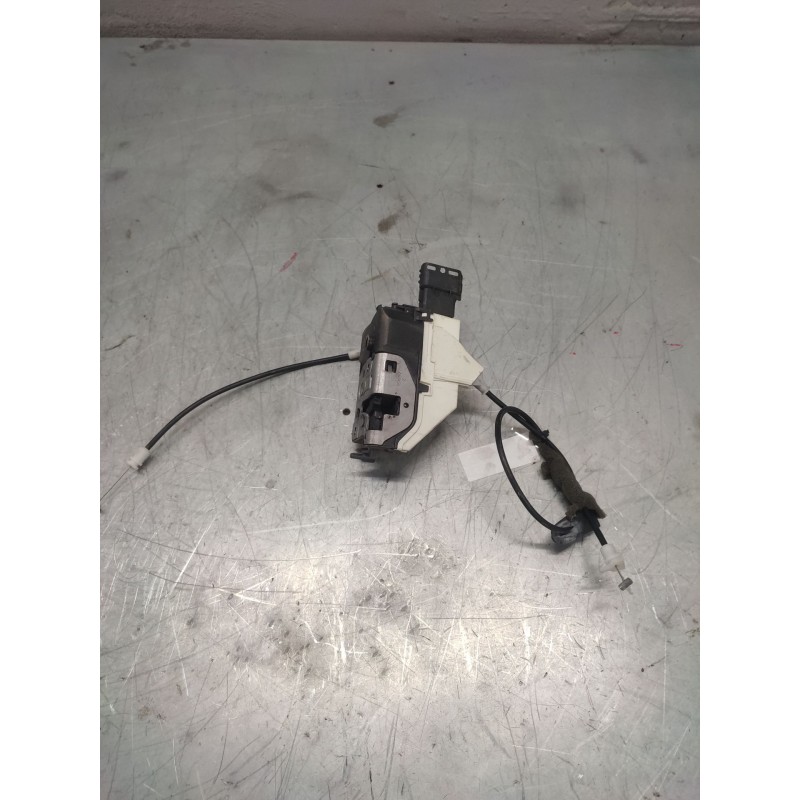 Recambio de cerradura puerta delantera derecha para peugeot 308 premium referencia OEM IAM 567147  6 PINS