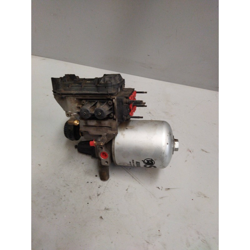 Recambio de valvula aire adicional para scania serie p/g/r (c-clase) 15.6 diesel referencia OEM IAM 2148069 2077974 9325100060 - Blanco