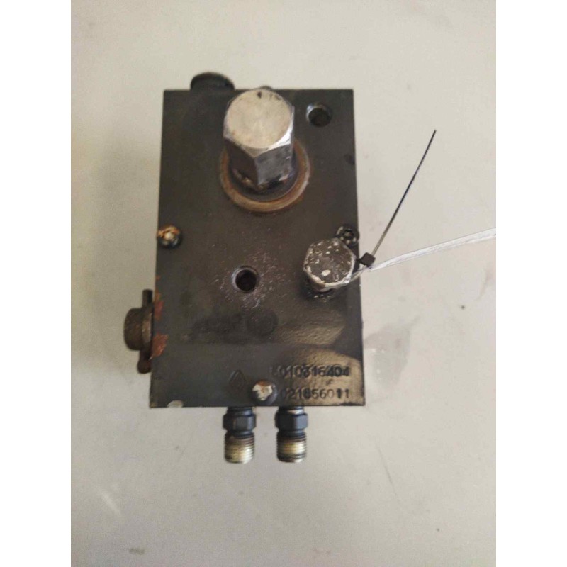 Recambio de bomba elevacion cabina para renault midlum fg 270.12/c e3 cabina para dormir referencia OEM IAM 5010316404 021856011 - Rojo