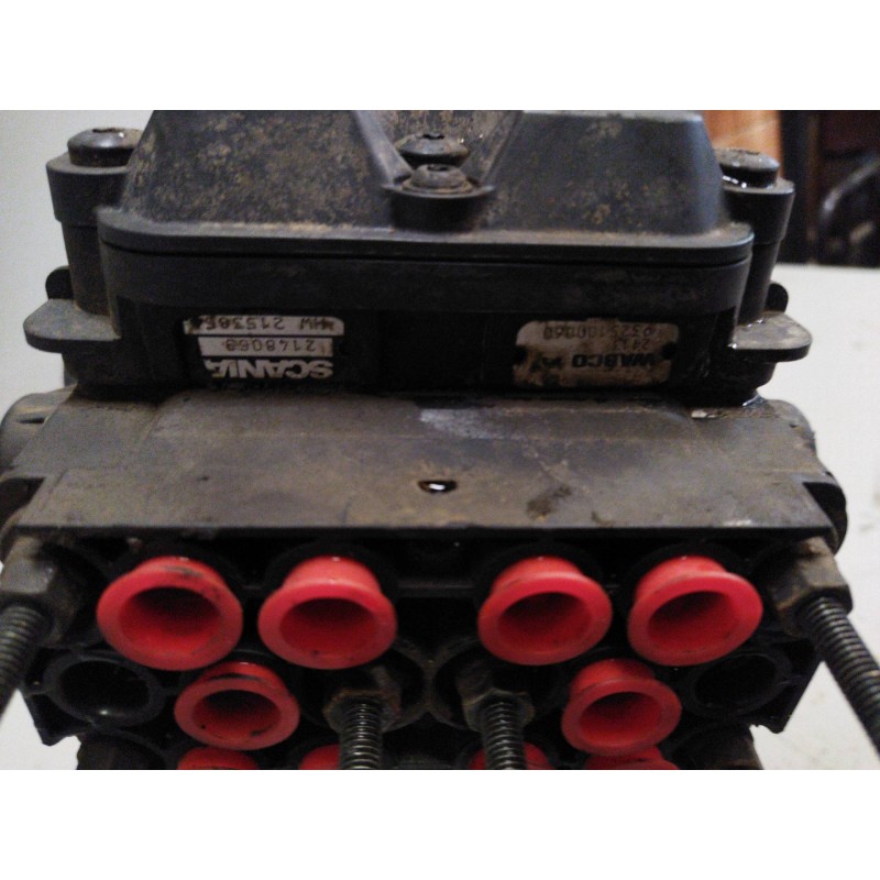 Recambio de valvula aire adicional para scania serie p/g/r (c-clase) 15.6 diesel referencia OEM IAM 2148069 2077974 9325100060 - Blanco 3