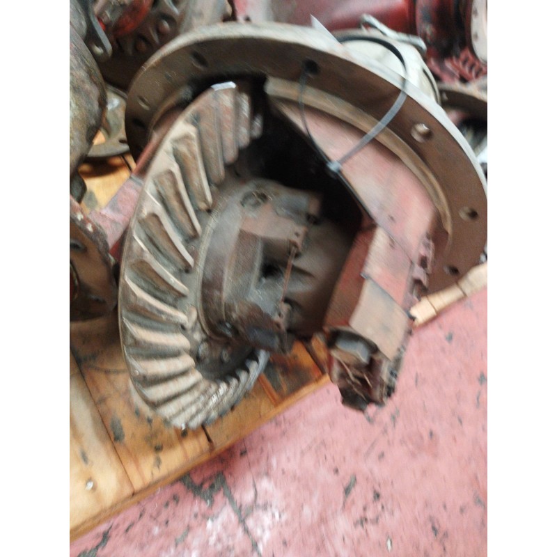 Recambio de grupo para nissan trucks l80.09 l80.14 referencia OEM IAM GD320 RATIO=8X35 2
