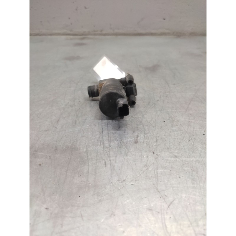 Recambio de bomba limpia para peugeot 207 urban referencia OEM IAM 96415538880  2 PINS - Plata 2