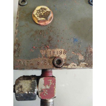 Recambio de bomba elevacion cabina para renault trucks dg 230.20 referencia OEM IAM 1611186  