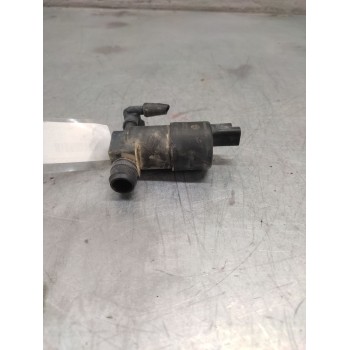 Recambio de bomba limpia para peugeot 207 urban referencia OEM IAM 96415538880  2 PINS