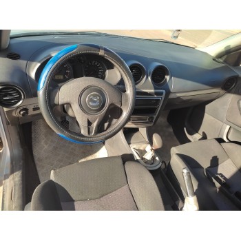 seat ibiza (6l1) del año 2002