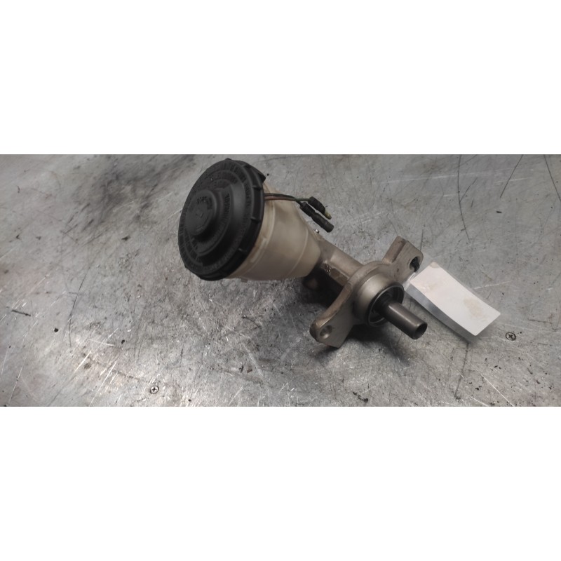 Recambio de bomba freno para mg serie 45 (t/rt) classic referencia OEM IAM 41933 - Gris 2