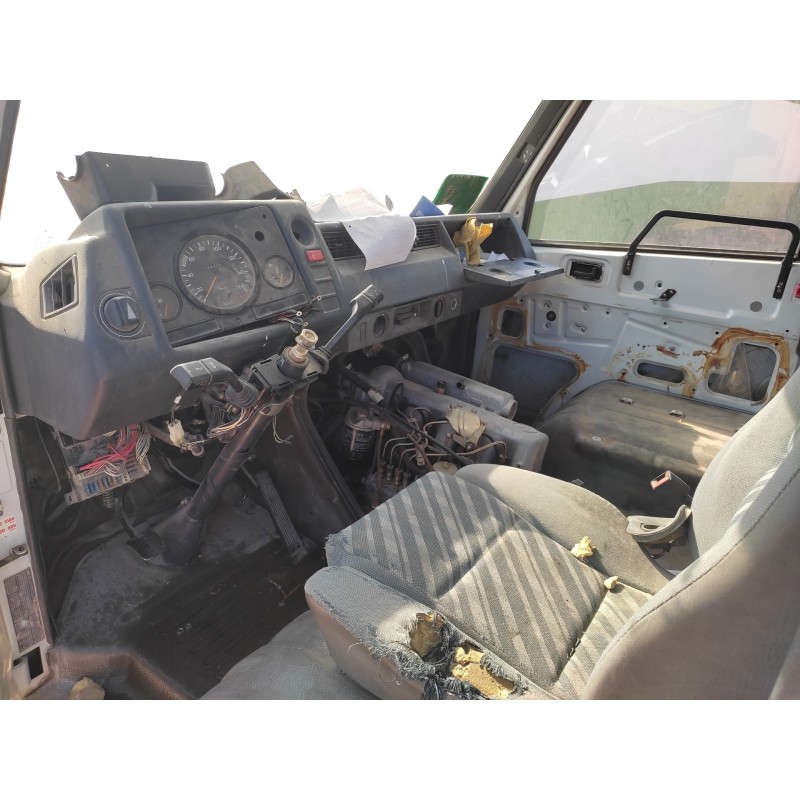 mercedes-benz mb 100 d caja cerrada / combi del año 1987