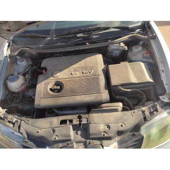 seat ibiza (6l1) del año 2002