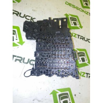 CAJA RELES / FUSIBLES 4311067 