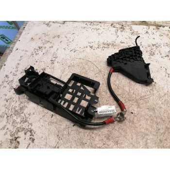 CAJA RELES / FUSIBLES 4E0971845 