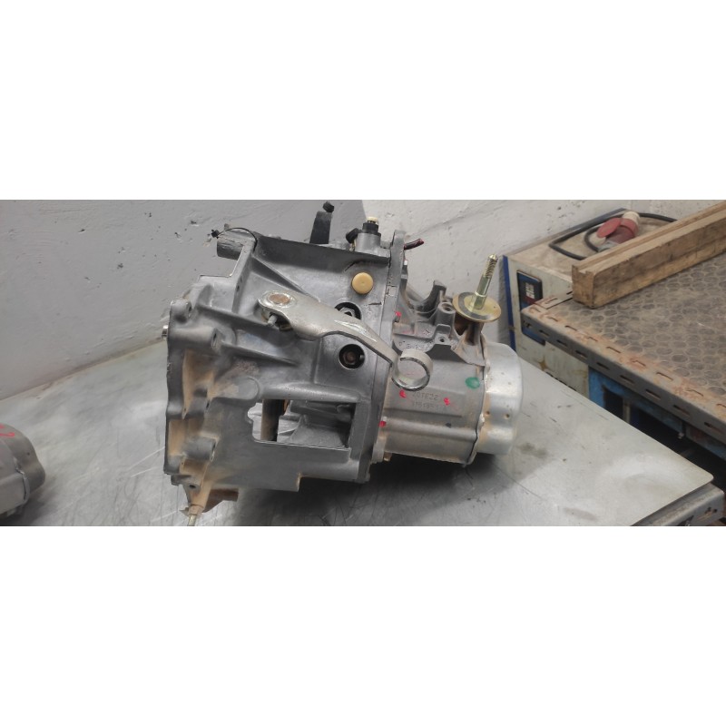 Recambio de caja cambios para peugeot partner (s1) pro familiar referencia OEM IAM 20TE22 - Gris 4